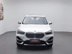 BMW X1 sDrive20Li Luxury Line - фото 3