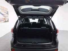 Toyota Highlander 2.0T four-wheel drive luxury version 7 seats - фото 16