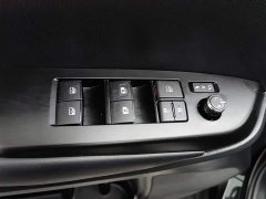 Toyota Highlander 2.0T four-wheel drive luxury version 7 seats - фото 9