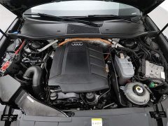 Audi A6L New Energy 2020 55 TFSI e quattro - фото 6