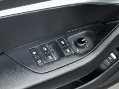 Audi A6L New Energy 2020 55 TFSI e quattro - фото 9