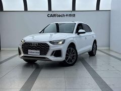 Audi Q5L 2022 40T luxury and dynamic - фото 1
