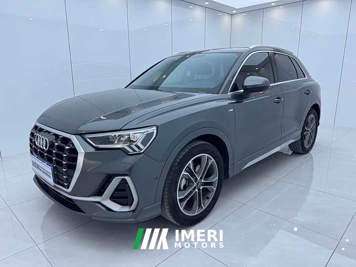 Audi Q3 40 TFSI Fashion Dynamic Edition - автомобиль из Китая