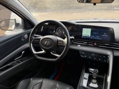 Lexus Elantra 1.5L CVT LUX Premium Edition - фото 13