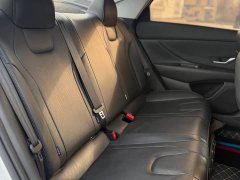 Lexus Elantra 1.5L CVT LUX Premium Edition - фото 9