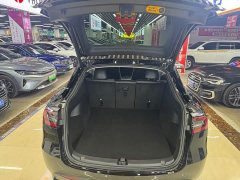 Tesla Model Y rear-wheel drive version - фото 8