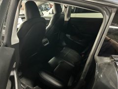 Tesla Model Y rear-wheel drive version - фото 10