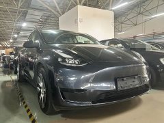 Tesla Model Y rear-wheel drive version - фото 3