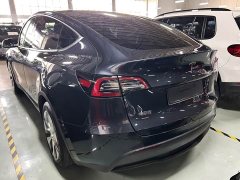 Tesla Model Y rear-wheel drive version - фото 5