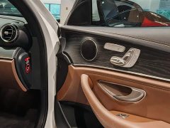 Mercedes-Benz E-Class E 300 L Sporty and Fashionable - фото 12