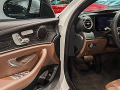 Mercedes-Benz E-Class E 300 L Sporty and Fashionable - фото 6