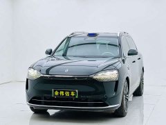 AITO M9 EREV Ultra 42kWh 6-Seater - фото 1