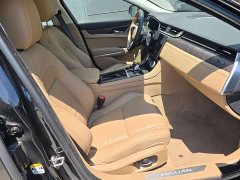 Jaguar XFL 2.0T P250 two-wheel drive exclusive luxury version - фото 14