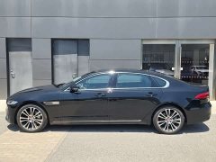 Jaguar XFL 2.0T P250 two-wheel drive exclusive luxury version - фото 8