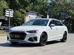Audi A4L 40 TFSI Fashionable and Dynamic - фото 1