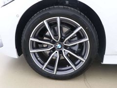 BMW 3 Series 325Li M Sports Package - фото 15