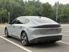 NIO ET5 75kWh - фото 6