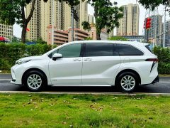 Lynk & Co Grevia 2023 2.5L Hybrid Comfort Edition - фото 4