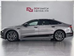 Audi A6L e-tron 2026 debuts Qiankun smart driving version - фото 4