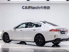 BMW 5 Series 2024 530Li Leading M Sports Package - фото 4