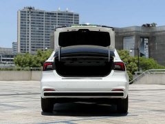 Lynk & Co Roewe i6 MAX 2020 300TGI automatic cool canopy version - фото 12