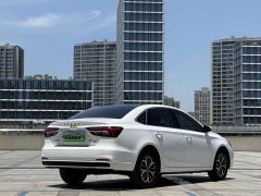 Lynk & Co Roewe i6 MAX 2020 300TGI automatic cool canopy version - фото 6