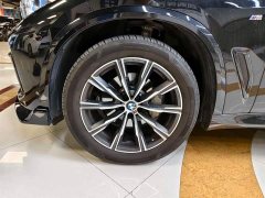 BMW X5 2022 facelift xDrive 30Li exclusive M sports package - фото 2