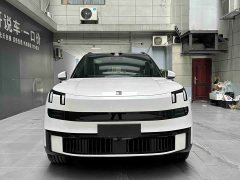 Lynk & Co 900 2.0T Ultra 6-seater - фото 18