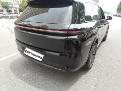Li Auto Ideal L8 Max - фото 2
