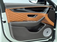Bentley Flying Spur 4.0T V8 Standard Edition - фото 18