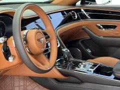 Bentley Flying Spur 4.0T V8 Standard Edition - фото 19