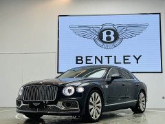 Bentley Flying Spur 4.0T V8 Standard Edition - фото 1