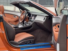 Bentley Continental 4.0T GT V8 Convertible - фото 7