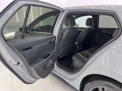 Volkswagen Golf 2023 280TSI DSG R-Line Lite - фото 13
