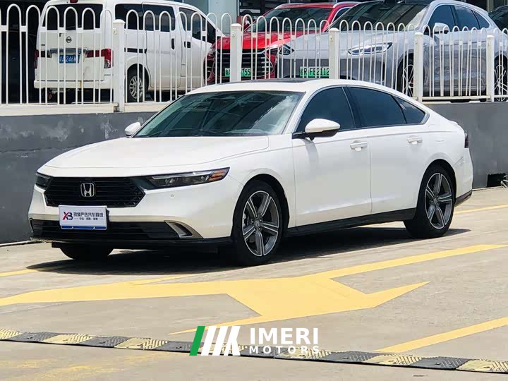 Honda Accord 260TURBO Premium - автомобиль из Китая