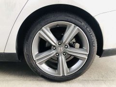 Honda Accord 260TURBO Premium - фото 17