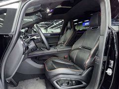 Lynk & Co Gaohe HiPhi X Founder Edition 6-seater - фото 10
