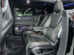 Lynk & Co Gaohe HiPhi X Founder Edition 6-seater - фото 11