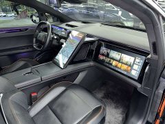 Lynk & Co Gaohe HiPhi X Founder Edition 6-seater - фото 15