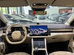 AITO M7 1.5T Intelligent Driving RWD Ultra 5-Seater - фото 8