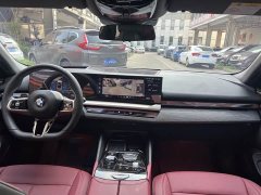 BMW 5 Series 2025 530Li Exclusive M Sports Package - фото 5
