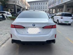 BMW 5 Series 2025 530Li Exclusive M Sports Package - фото 8
