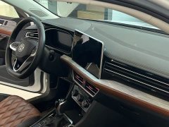 Volkswagen Sagitar 280TSI DSG surpasses Lite version - фото 9