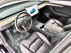 Tesla Model Y long-range all-wheel drive version - фото 7