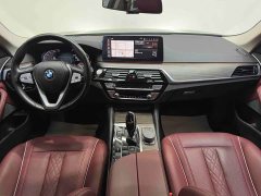 BMW 5 Series 530Li Leading Luxury Package - фото 4