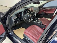 BMW 5 Series 530Li Leading Luxury Package - фото 9