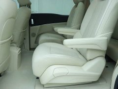 Buick GL8 land business class premium type - фото 14