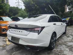 Lexus Elantra 1.5L CVT GLX Elite Edition - фото 12