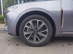 Hongqi H5 PHEV 170 super hybrid version - фото 4