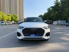 Audi Q5L 45T luxury and dynamic - фото 2